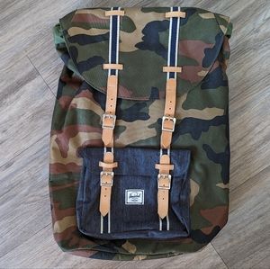 Herschel Backpack - NWOT - Little America - Camo & Indigo Denim